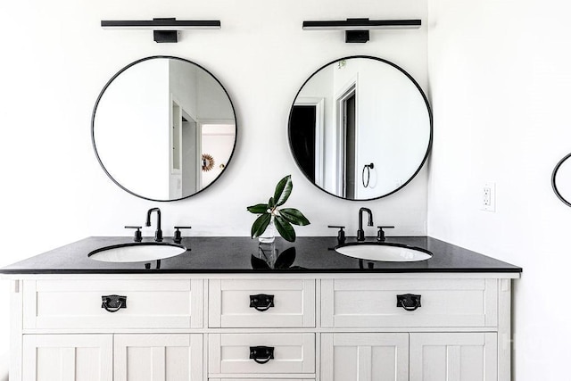 111 Runner Rd, Savannah, GA 31410 - full bath featuring double vanity