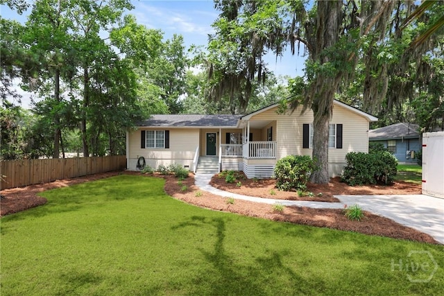 5109 Laroche Ave, Savannah, GA 31404 - single story home featuring a porch