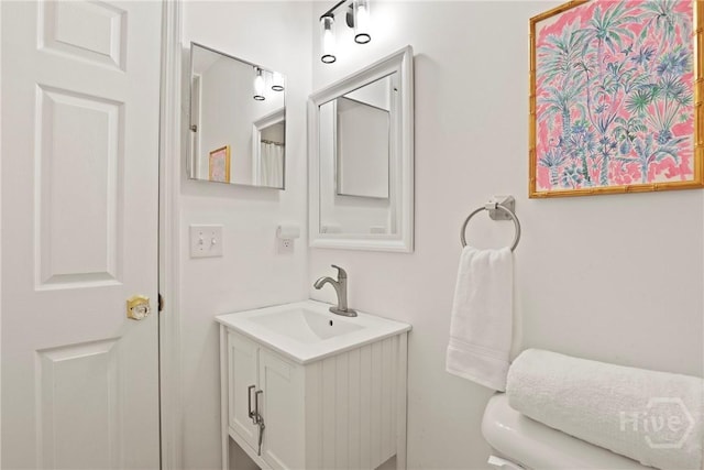 5109 Laroche Ave, Savannah, GA 31404 - full bath with vanity and toilet