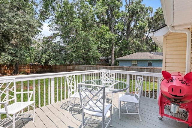 5109 Laroche Ave, Savannah, GA 31404 - deck with outdoor dining area