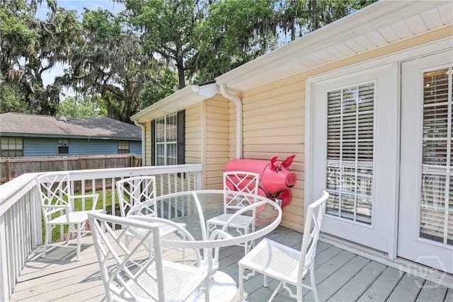 5109 Laroche Ave, Savannah, GA 31404 - deck with outdoor dining area