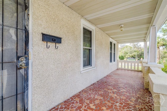 1023 W 37th St, Savannah, GA 31415 - view of covered porch
