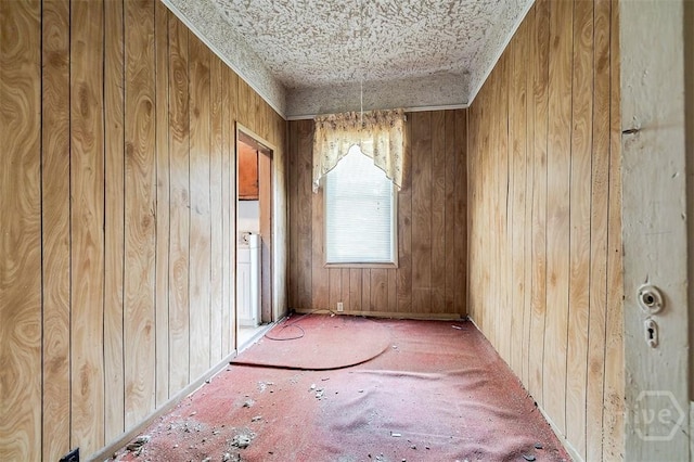 1023 W 37th St, Savannah, GA 31415 - empty room with wooden walls