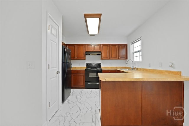 315 S Bridgeport Dr, Statesboro, GA 30461 - kitchen featuring black appliances, a sink, a peninsula, light marble finish flooring, and under cabinet range hood