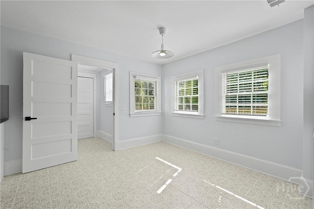 710 W 36th St, Savannah, GA 31415 - unfurnished room with baseboards