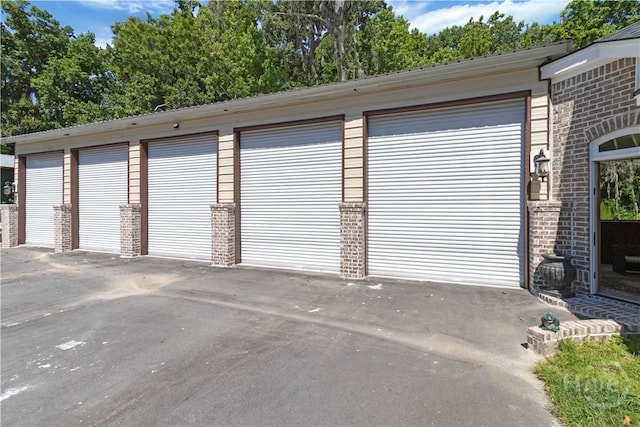 238-A W Magnolia Ave, Savannah, GA 31419 - view of detached garage