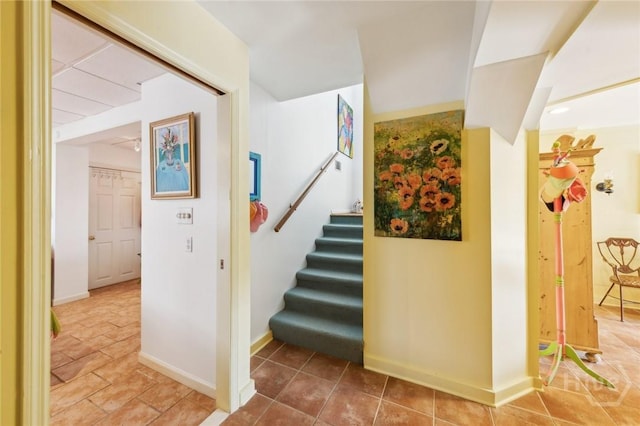 5 Northshore Dr, Tybee Island, GA 31328 - stairway with baseboards