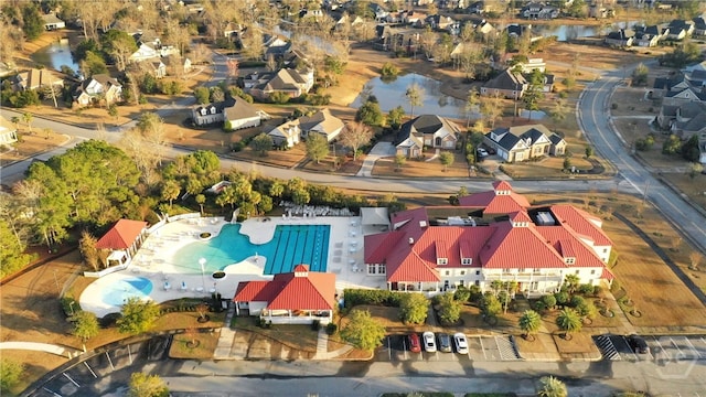 20 Oakcrest Ct, Savannah, GA 31405 - aerial perspective of suburban area featuring a nearby body of water and a pool area