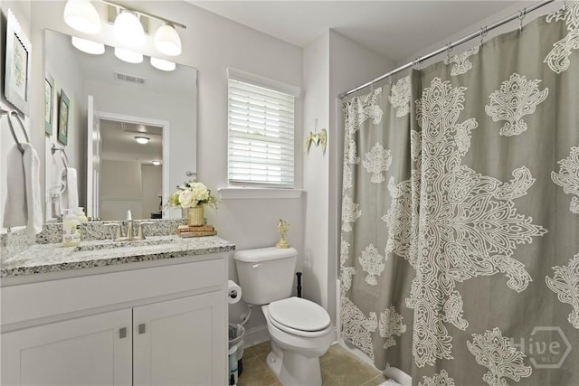 20 Oakcrest Ct, Savannah, GA 31405 - bathroom featuring toilet, vanity, tile patterned flooring, and a shower with curtain