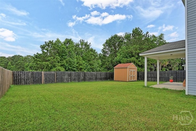 194 Calm Oaks Cir, Savannah, GA 31419 - view of yard with a patio area