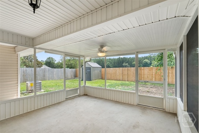 210 Pebblestone Dr, Bloomingdale, GA 31302 - unfurnished sunroom with a ceiling fan
