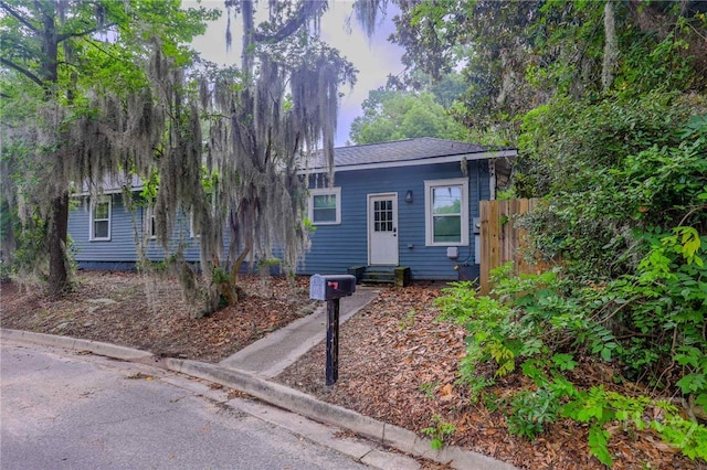 2301 Alaska St, Savannah, GA 31404 - view of front of home featuring entry steps