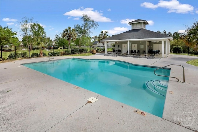 4 Broken Bit Rd, Ellabell, GA 31308 - community pool with a patio area and ceiling fan