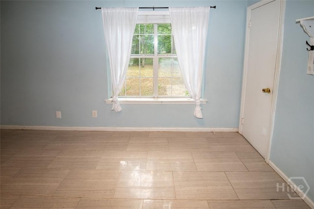 104 Ropemaker Ln, Savannah, GA 31410 - empty room featuring baseboards