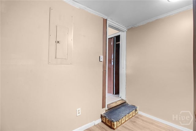 3114 Wright St, Savannah, GA 31404 - property entrance with electric panel