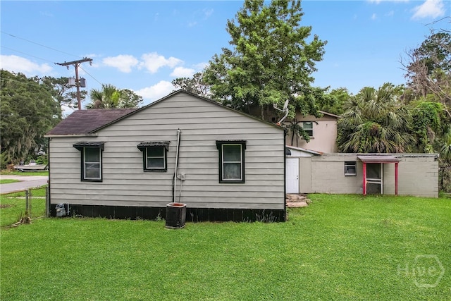 3114 Wright St, Savannah, GA 31404 - view of home's exterior with a lawn