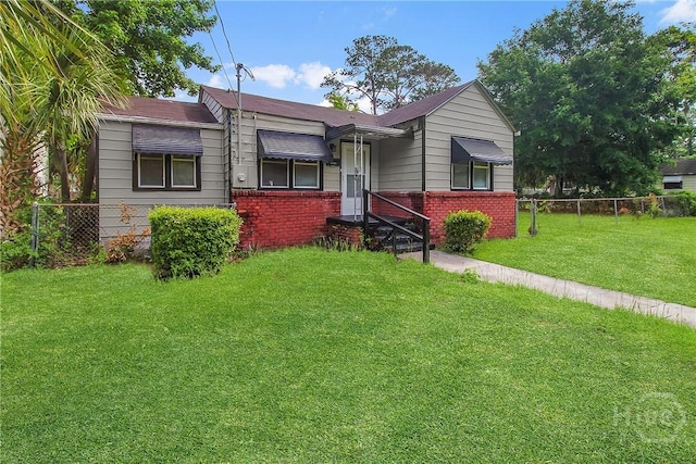 3114 Wright St, Savannah, GA 31404 - view of front of property featuring brick siding