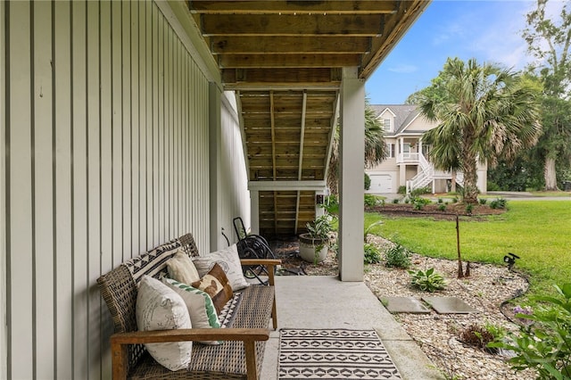 122 N St, Savannah, GA 31410 - view of patio