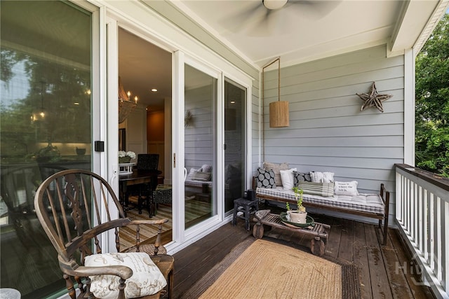 122 N St, Savannah, GA 31410 - deck with a ceiling fan