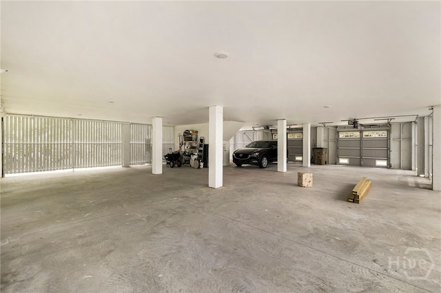 122 N St, Savannah, GA 31410 - view of garage