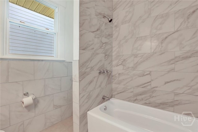 521 Seiler Ave, Savannah, GA 31401 - bathroom featuring washtub / shower combination