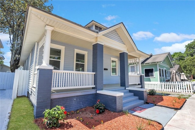521 Seiler Ave, Savannah, GA 31401 - view of front of home with a porch