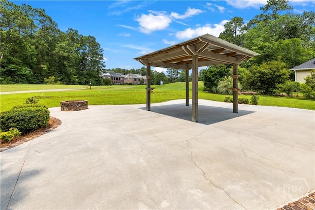 760 Southbridge Blvd, Savannah, GA 31405 - view of patio / terrace with a fire pit