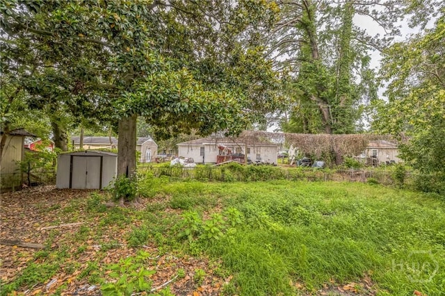 325 Bunting Dr, Savannah, GA 31404 - view of yard