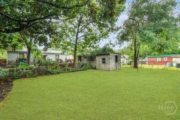 1817 Lloyd St, Savannah, GA 31405 - fenced backyard with a shed