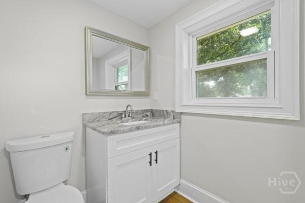 1817 Lloyd St, Savannah, GA 31405 - bathroom with vanity and toilet
