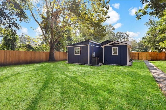 1220 E 69th St, Savannah, GA 31404 - view of yard featuring central AC unit