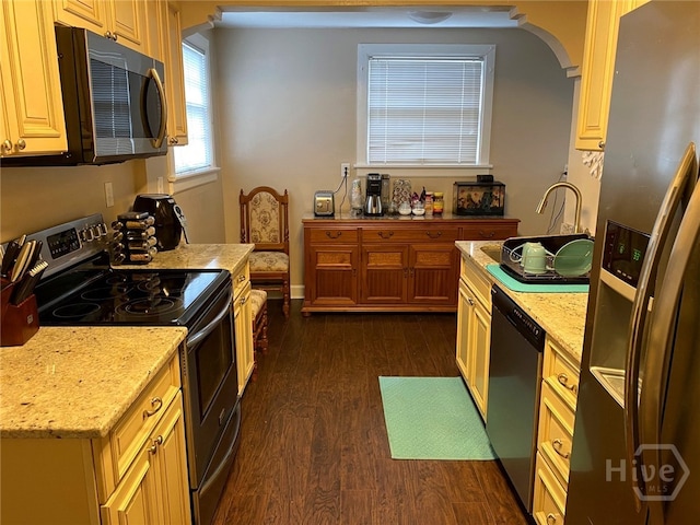 8 W 52nd St, Savannah, GA 31405 - photo 11