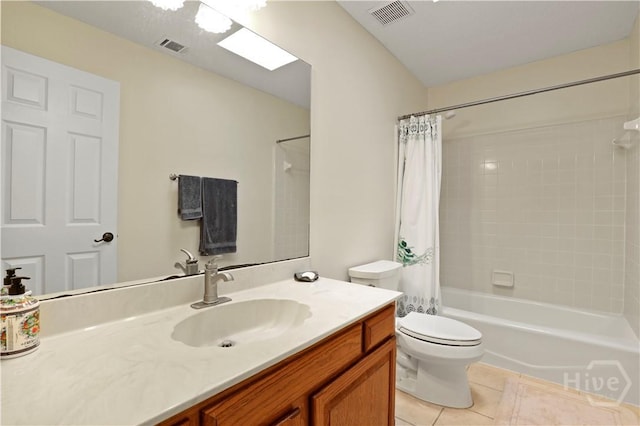 550 Strathy Hall Dr, Richmond Hill, GA 31324 - full bath with vanity, tile patterned flooring, and shower / bath combo