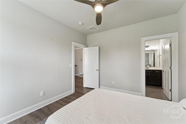 117 Oakcrest Dr W, Savannah, GA 31405 - bedroom with dark wood finished floors, ensuite bathroom, and ceiling fan