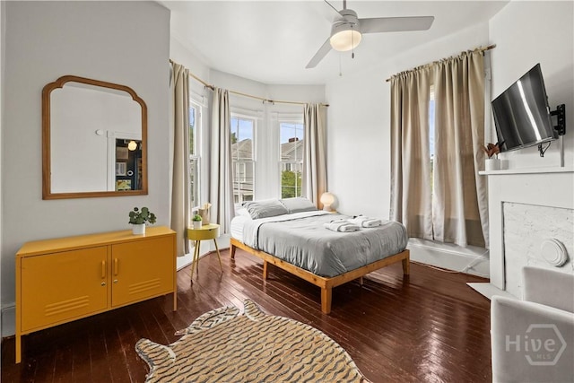 1212 Price St, Savannah, GA 31401 - bedroom featuring wood-type flooring and ceiling fan