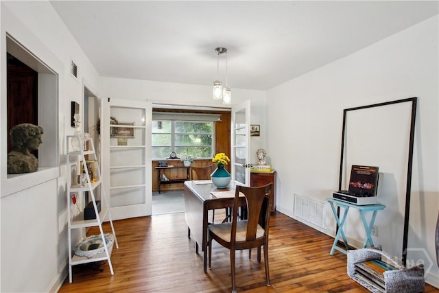 2104 Mason Dr, Savannah, GA 31404 - dining area featuring wood finished floors