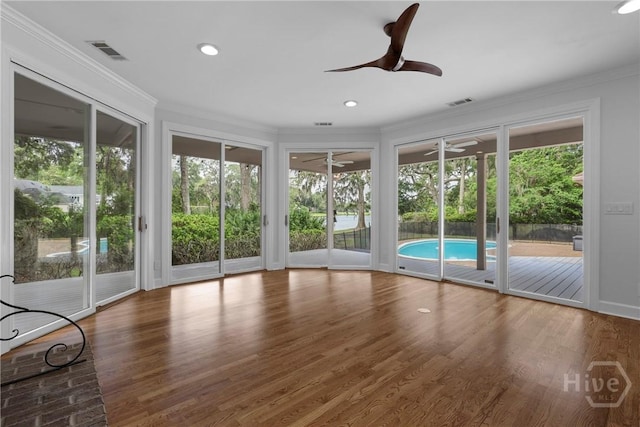 8 Boars Nest Ln, Savannah, GA 31411 - unfurnished sunroom featuring healthy amount of natural light