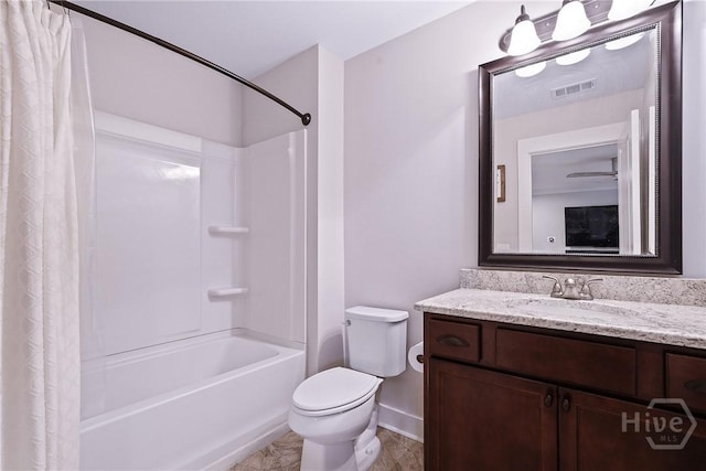 370 Blackjack Oak Dr W, Richmond Hill, GA 31324 - full bath featuring vanity and shower / bath combo with shower curtain