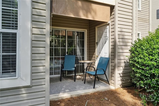 12300 Apache Ave Unit 1003, Savannah, GA 31419 - view of patio / terrace