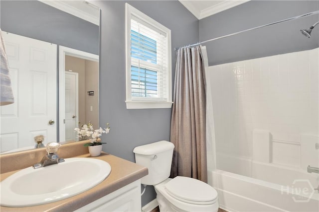 306 Walthour Dr, Rincon, GA 31326 - full bathroom featuring ornamental molding, vanity, and shower / bath combo
