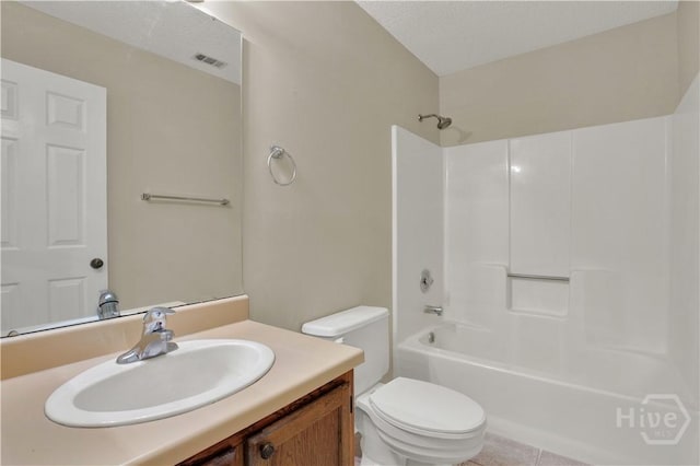 25 Colony Park Dr, Savannah, GA 31406 - bathroom featuring vanity, washtub / shower combination, and tile patterned floors