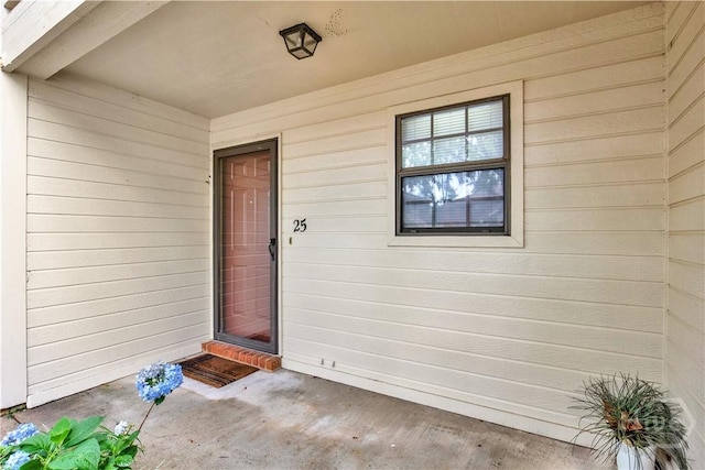 25 Colony Park Dr, Savannah, GA 31406 - entrance to property