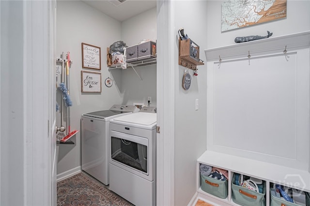 143 Arusha Ave, Savannah, GA 31419 - laundry room featuring washer and clothes dryer and baseboards