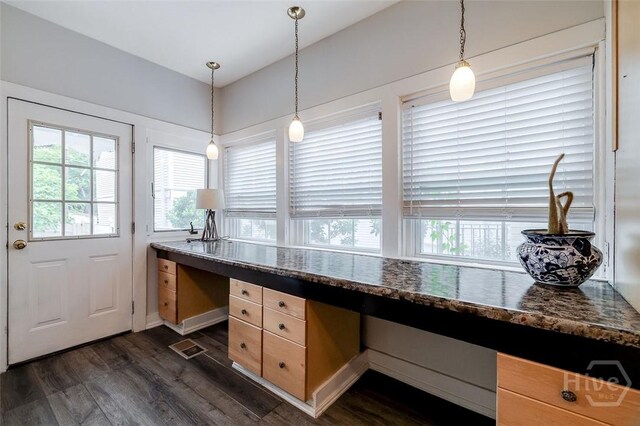 215 E 45th St, Savannah, GA 31405 - office space featuring built in desk and dark wood-style floors