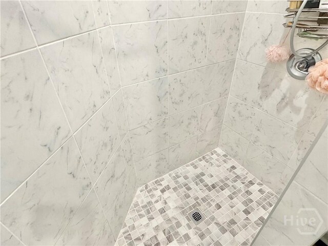 135 Melody Dr, Pooler, GA 31322 - bathroom view of tiled shower