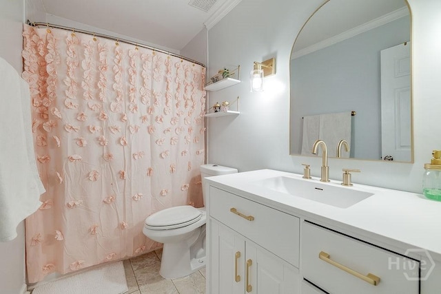 7 Settlers Pt, Savannah, GA 31406 - full bathroom featuring crown molding, vanity, a shower with curtain, and tile patterned flooring