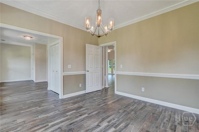 600 Old Louisville Rd, Guyton, GA 31312 - unfurnished room with a chandelier, wood finished floors, and crown molding
