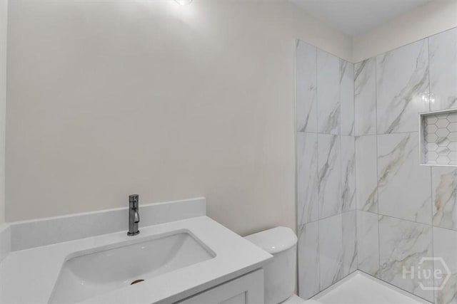 163 Sea Island Rd, Midway, GA 31320 - full bath featuring a marble finish shower and vanity