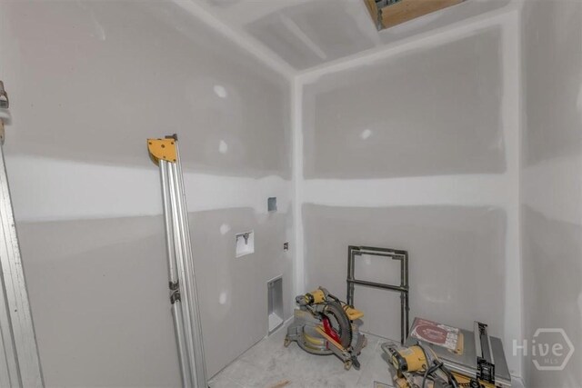 135 Houston St, Pooler, GA 31322 - view of washroom