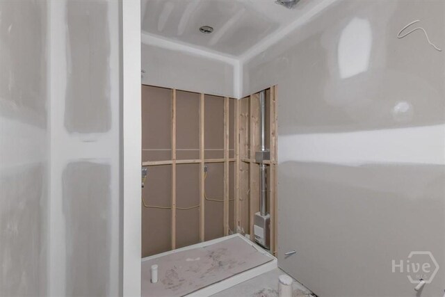 135 Houston St, Pooler, GA 31322 - view of bathroom